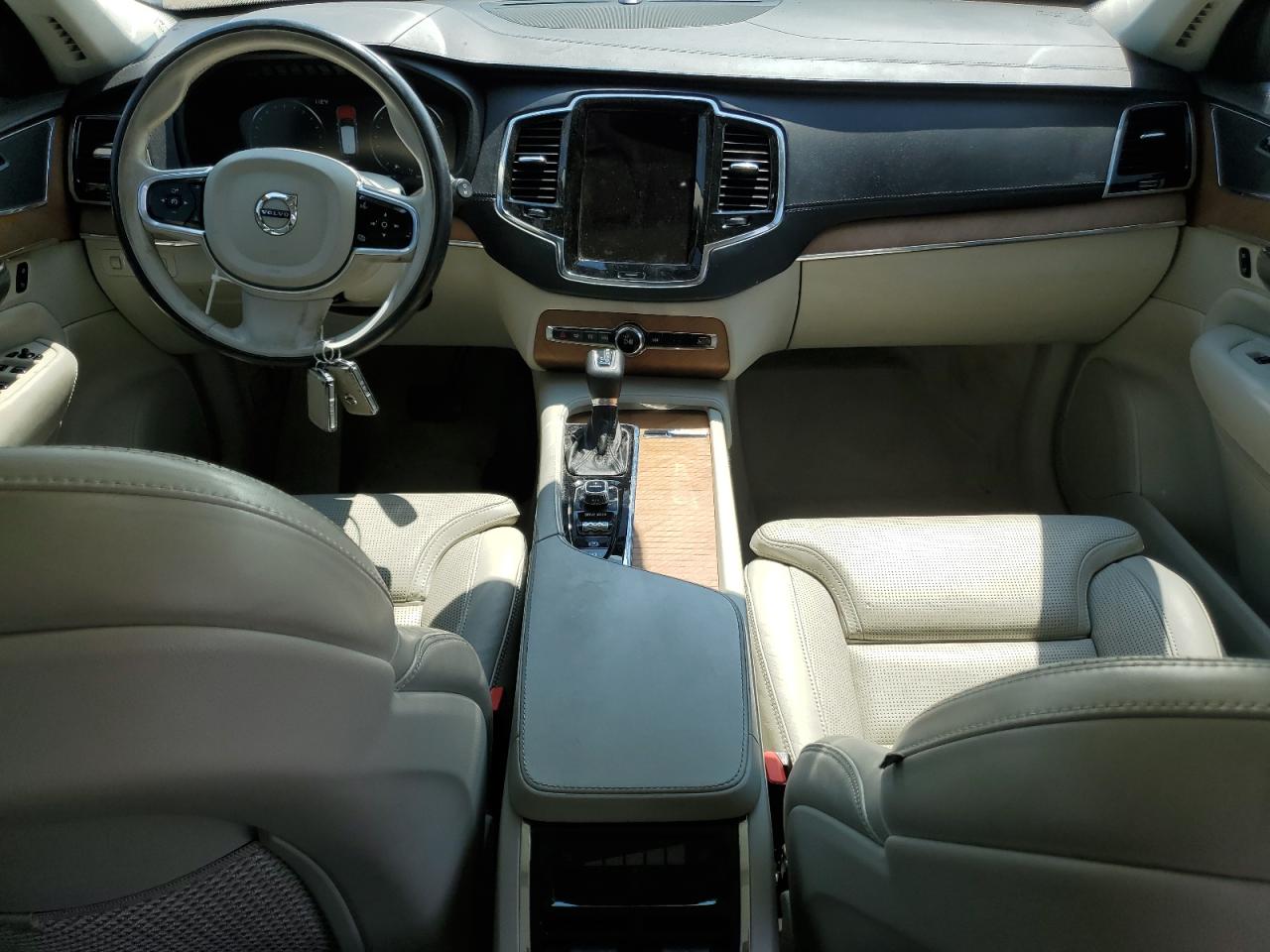 YV4A22PL7G1019981 2016 Volvo Xc90 T6