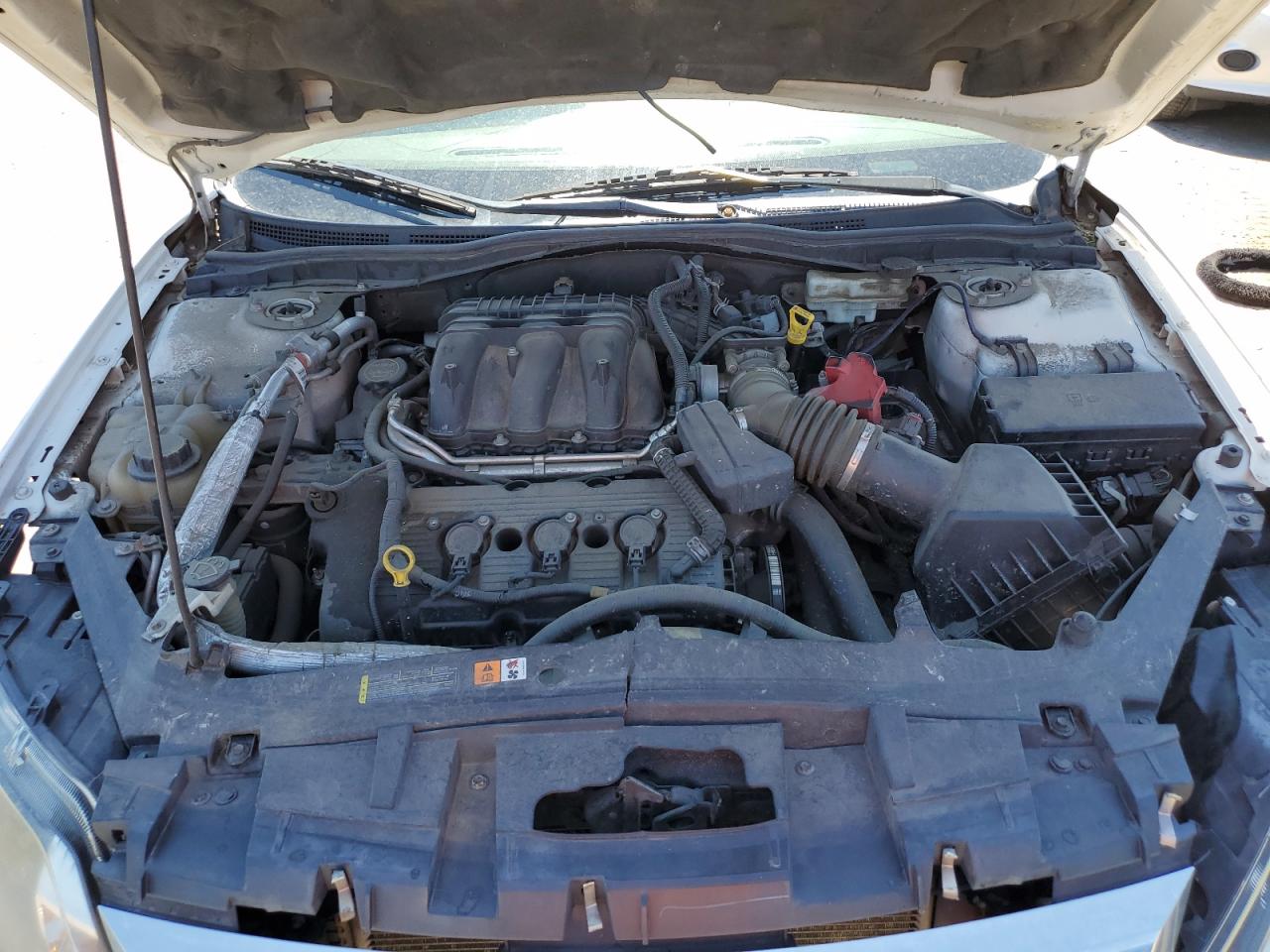 3FAHP0HG3CR305633 2012 Ford Fusion Se