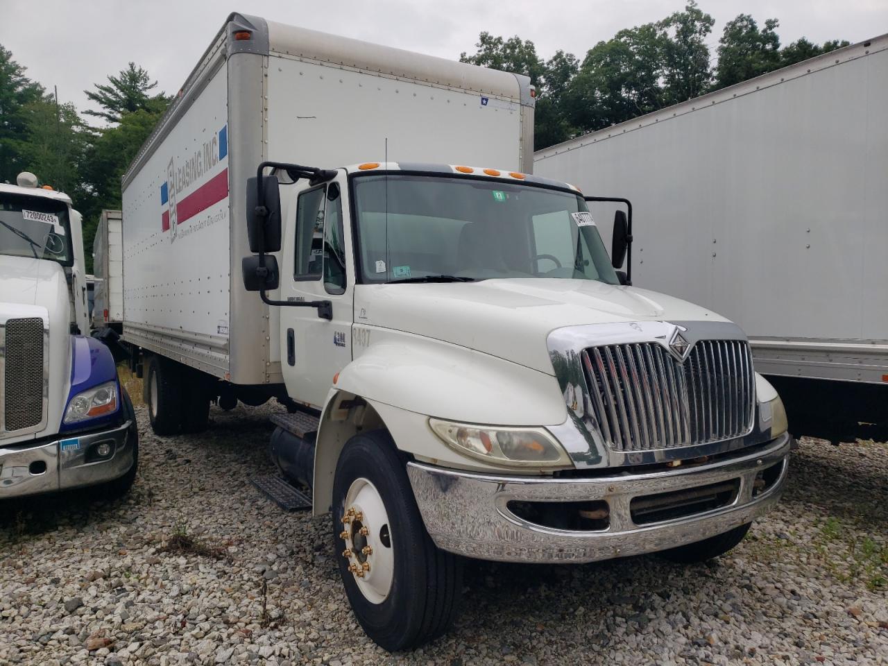 Lot #2751272966 2007 INTERNATIONAL 4000 4300