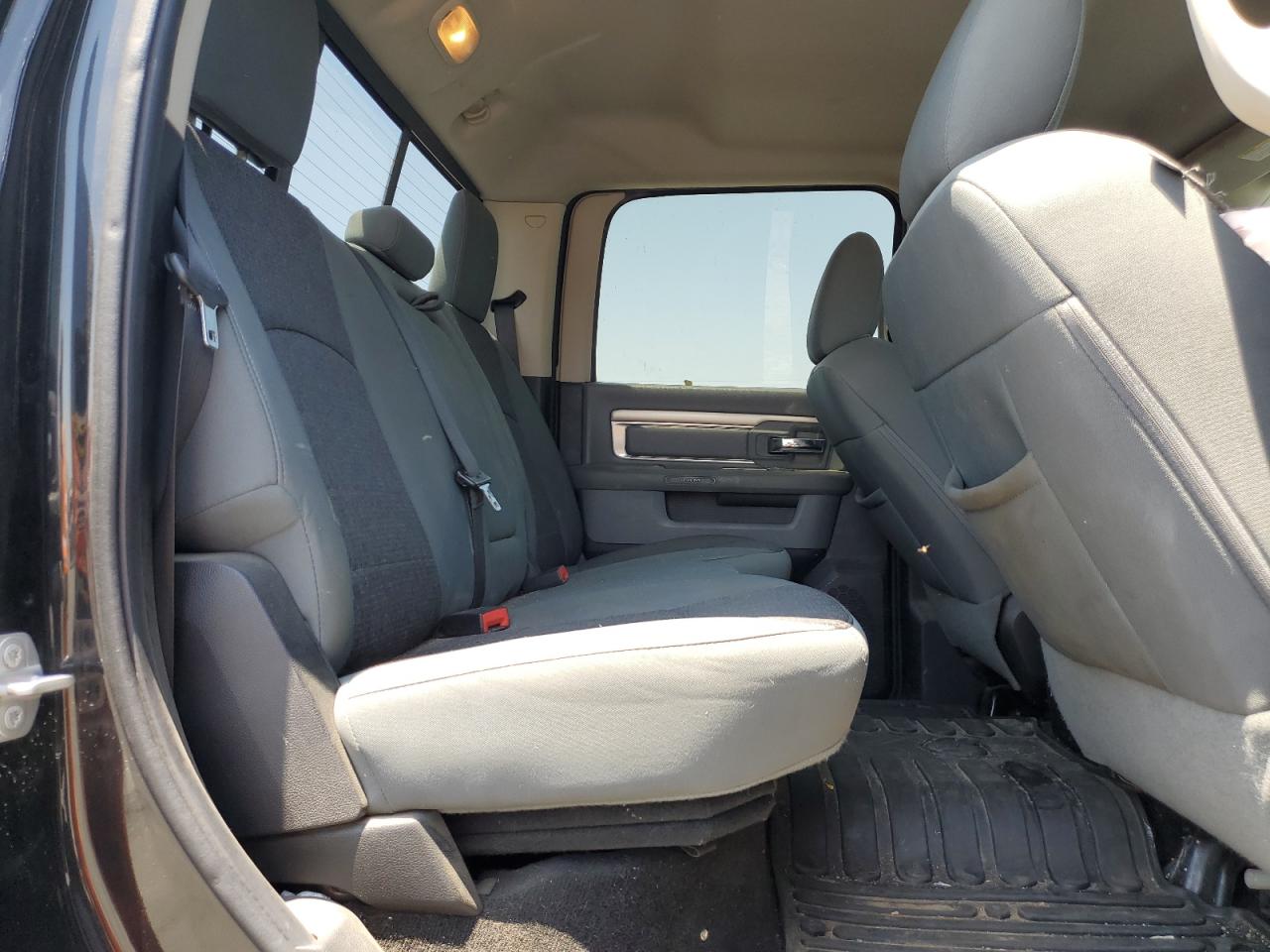 3C63R3DL7FG703714 2015 Ram 3500 Slt