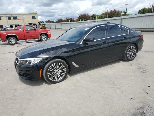 VIN WBAJA9C59KB392784 2019 BMW 5 Series, 530E no.1