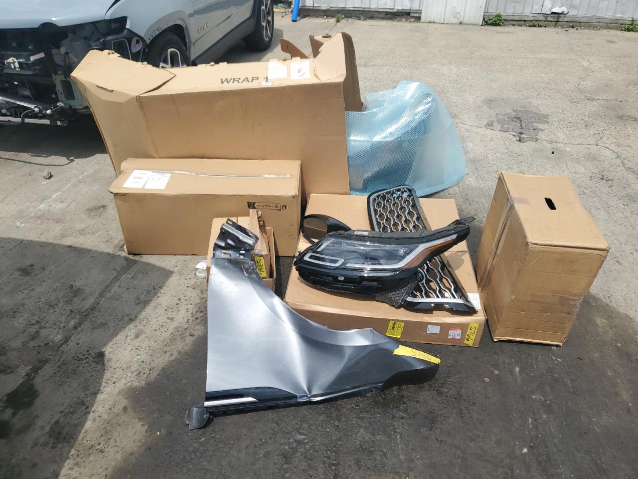 SALYB2RXXJA769148 2018 Land Rover Range Rover Velar S