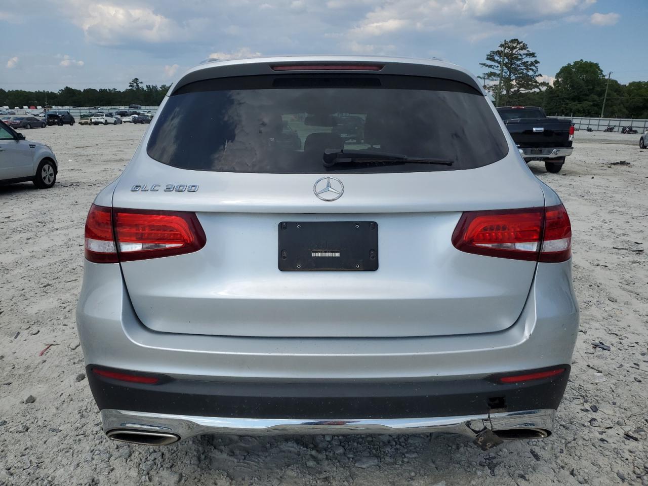 WDC0G4JB5GF113060 2016 Mercedes-Benz Glc 300