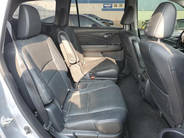 2017 HONDA PILOT ELIT - 5FNYF6H04HB073815