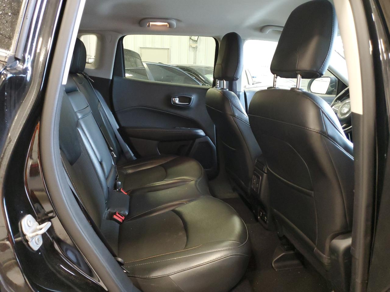 3C4NJCBB7KT852015 2019 Jeep Compass Latitude