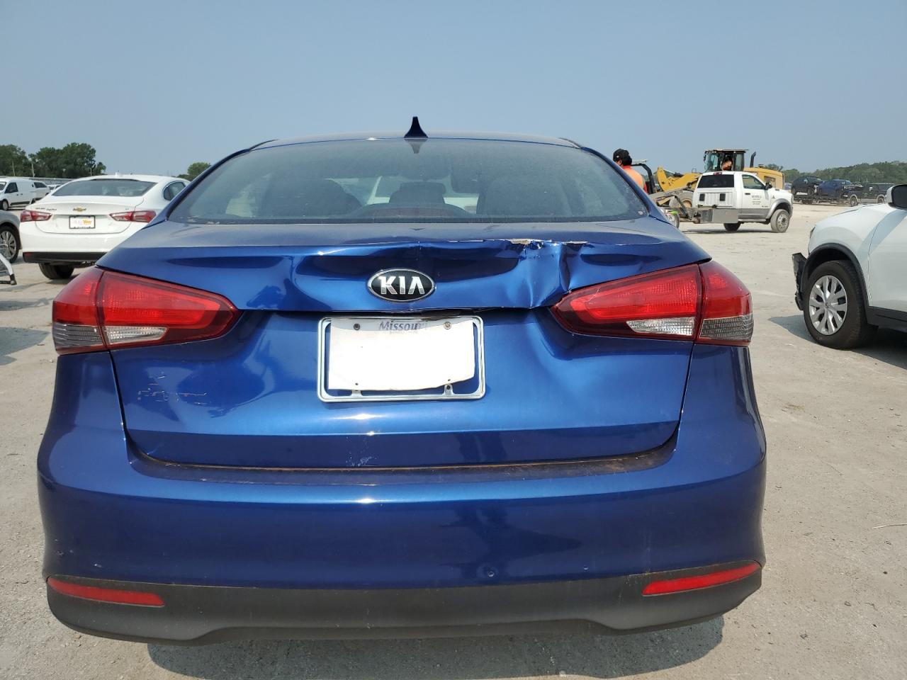 Lot #2736622771 2017 KIA FORTE LX