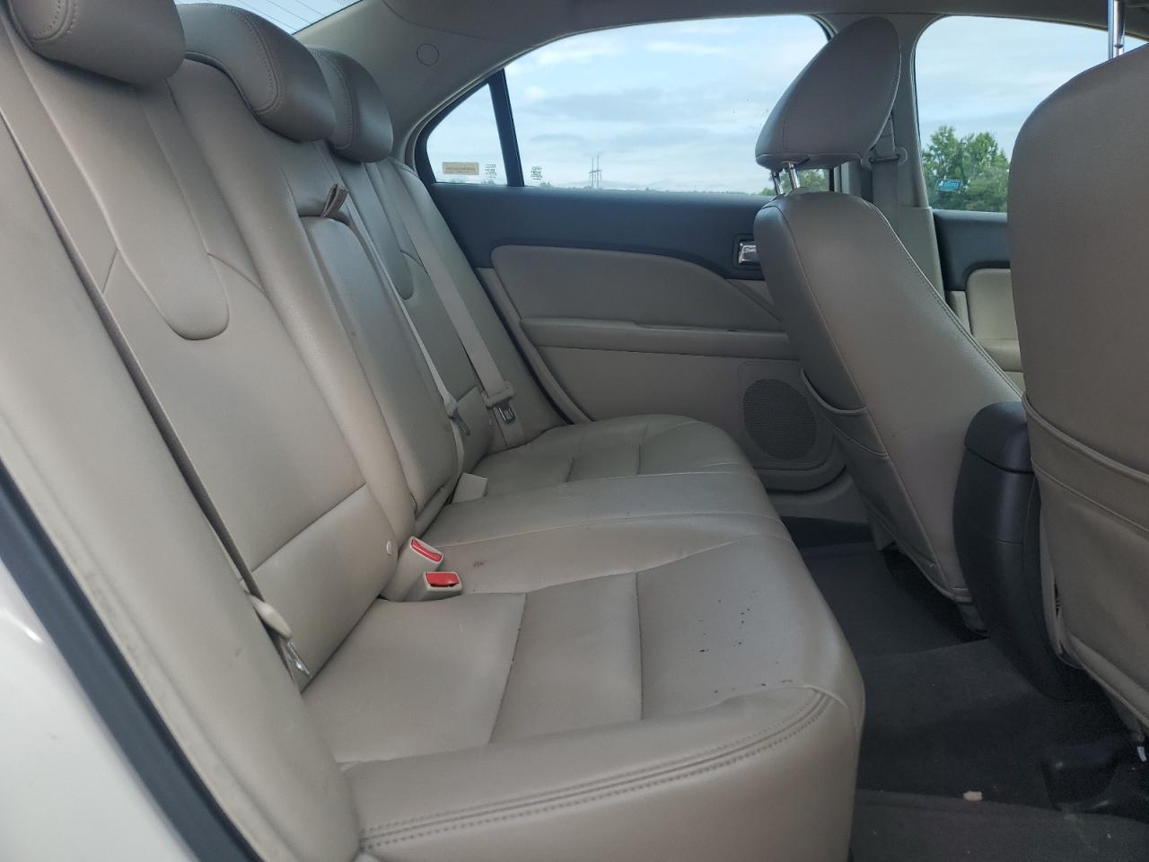 3FAHP0HG9AR214279 2010 Ford Fusion Se