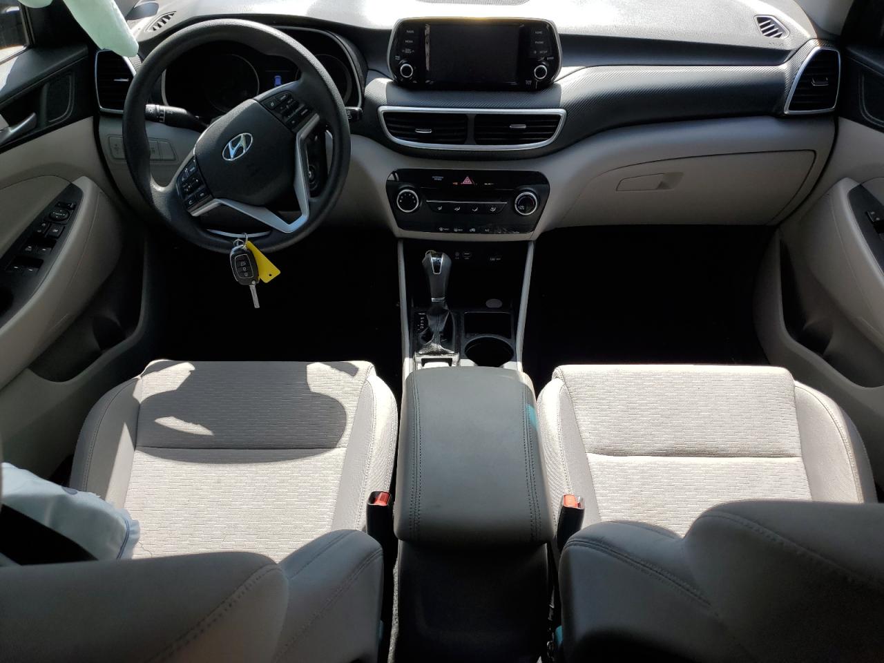 KM8J2CA44KU011317 2019 Hyundai Tucson Se