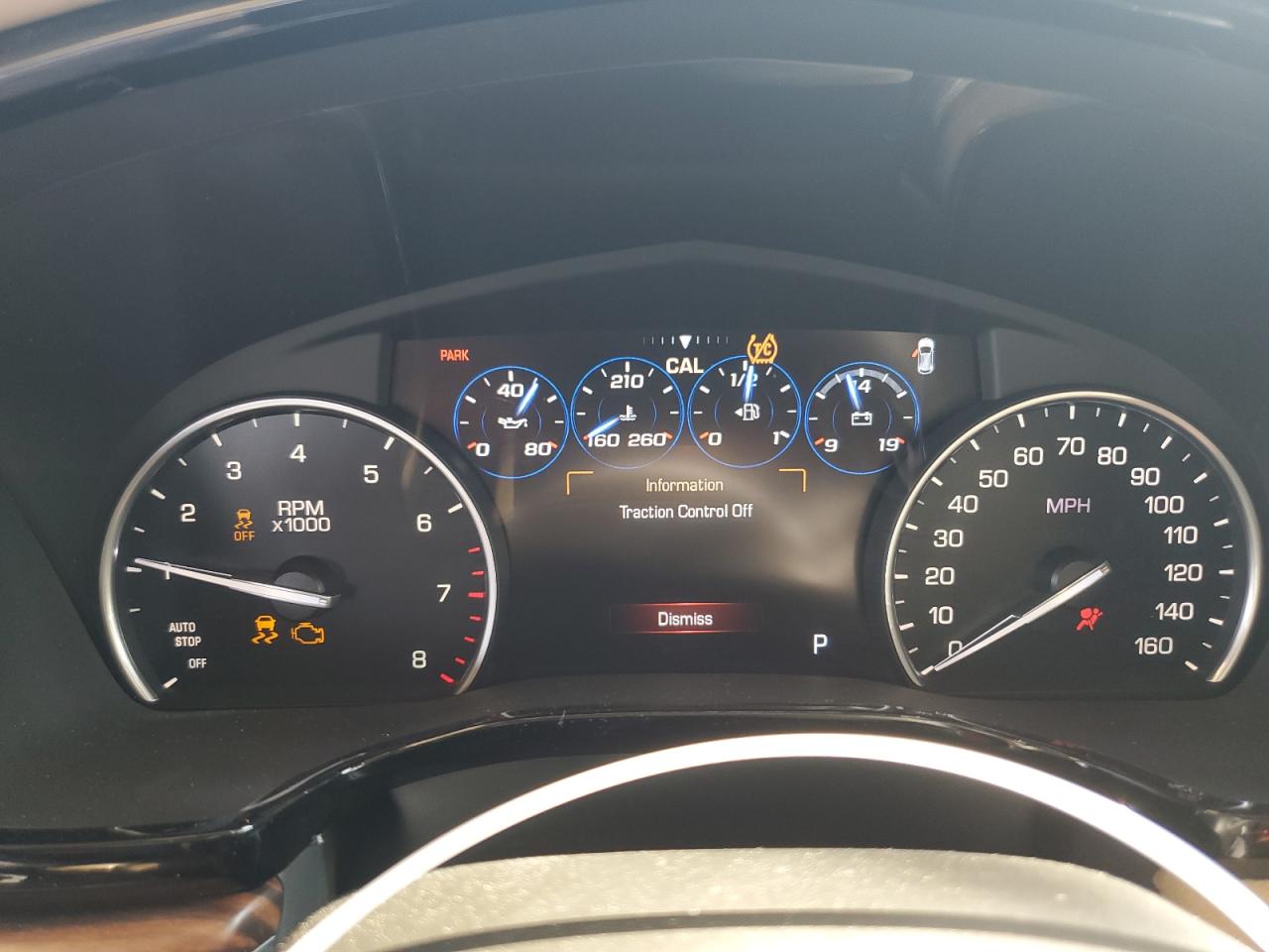 1GYKNFRS5HZ123473 2017 Cadillac Xt5 Platinum