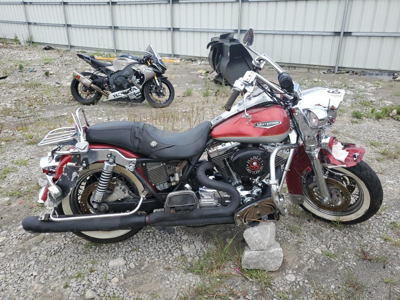 Harley Davidson FLHRCI / Road King Classic 2004 