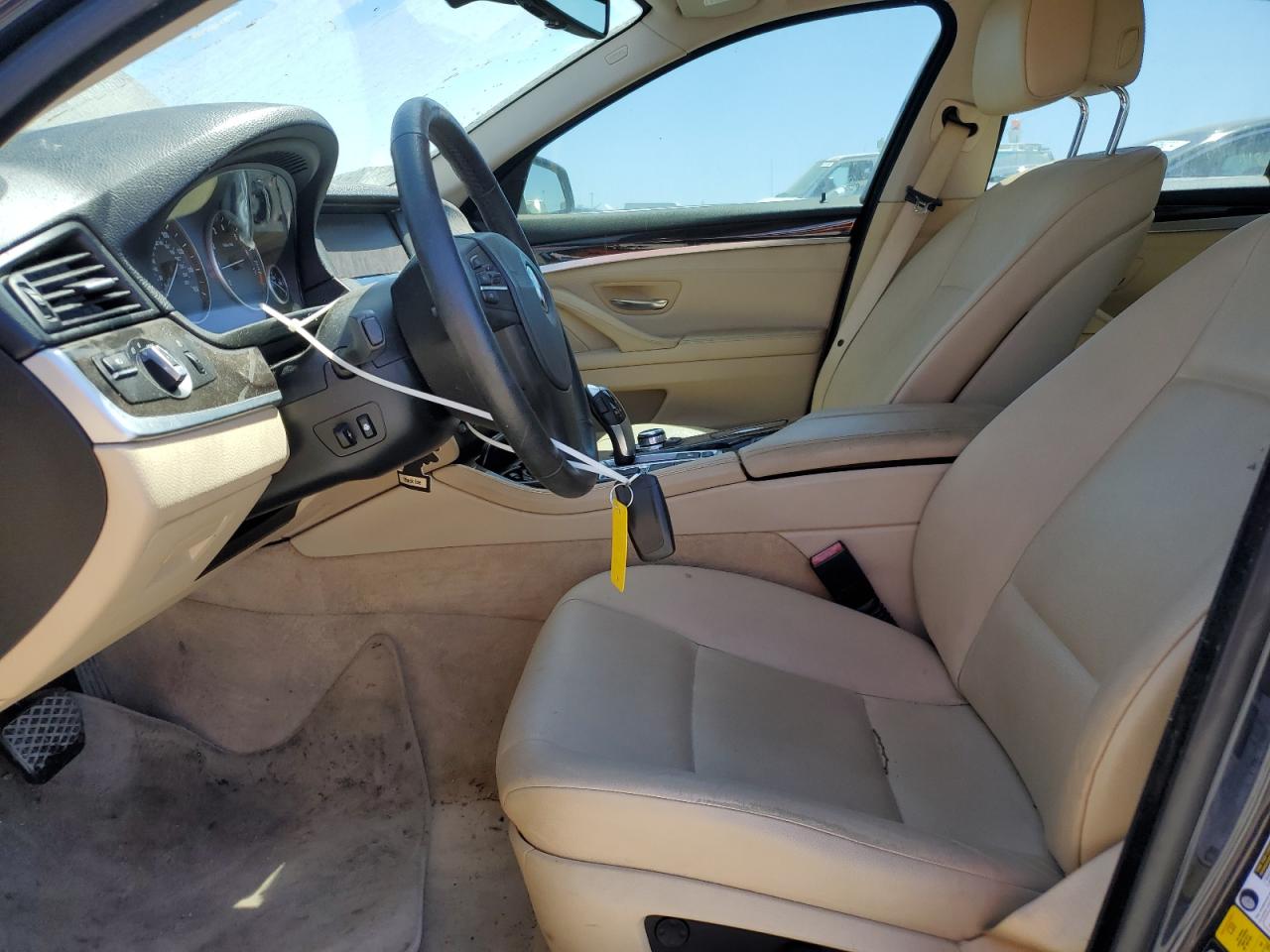 WBAXH5C58CDW10525 2012 BMW 528 Xi