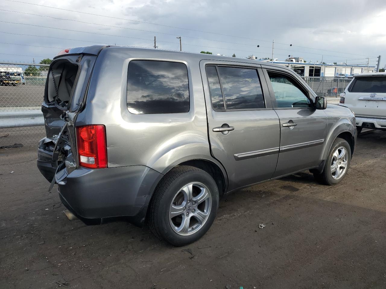 5FNYF3H53CB033521 2012 Honda Pilot Exl