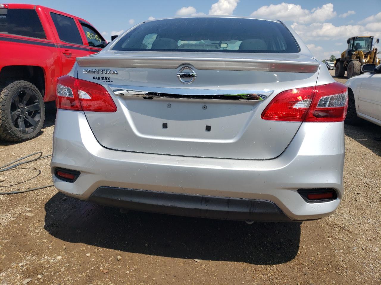 3N1AB7AP2KY218813 2019 Nissan Sentra S