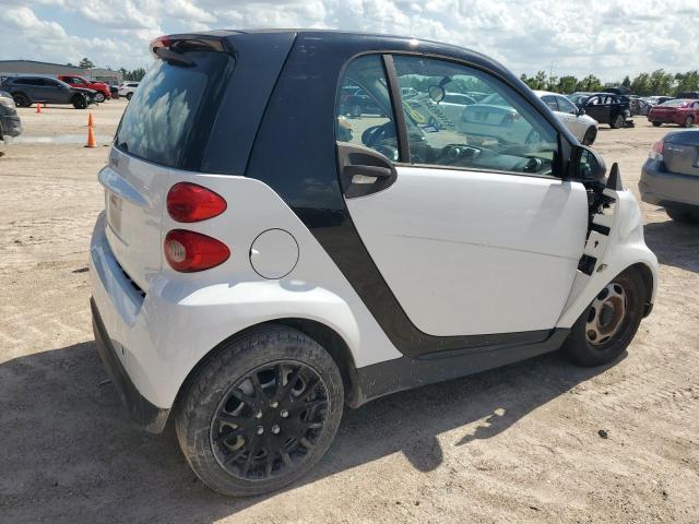 VIN WMEEJ3BA5EK744099 2014 SMART FORTWO no.3