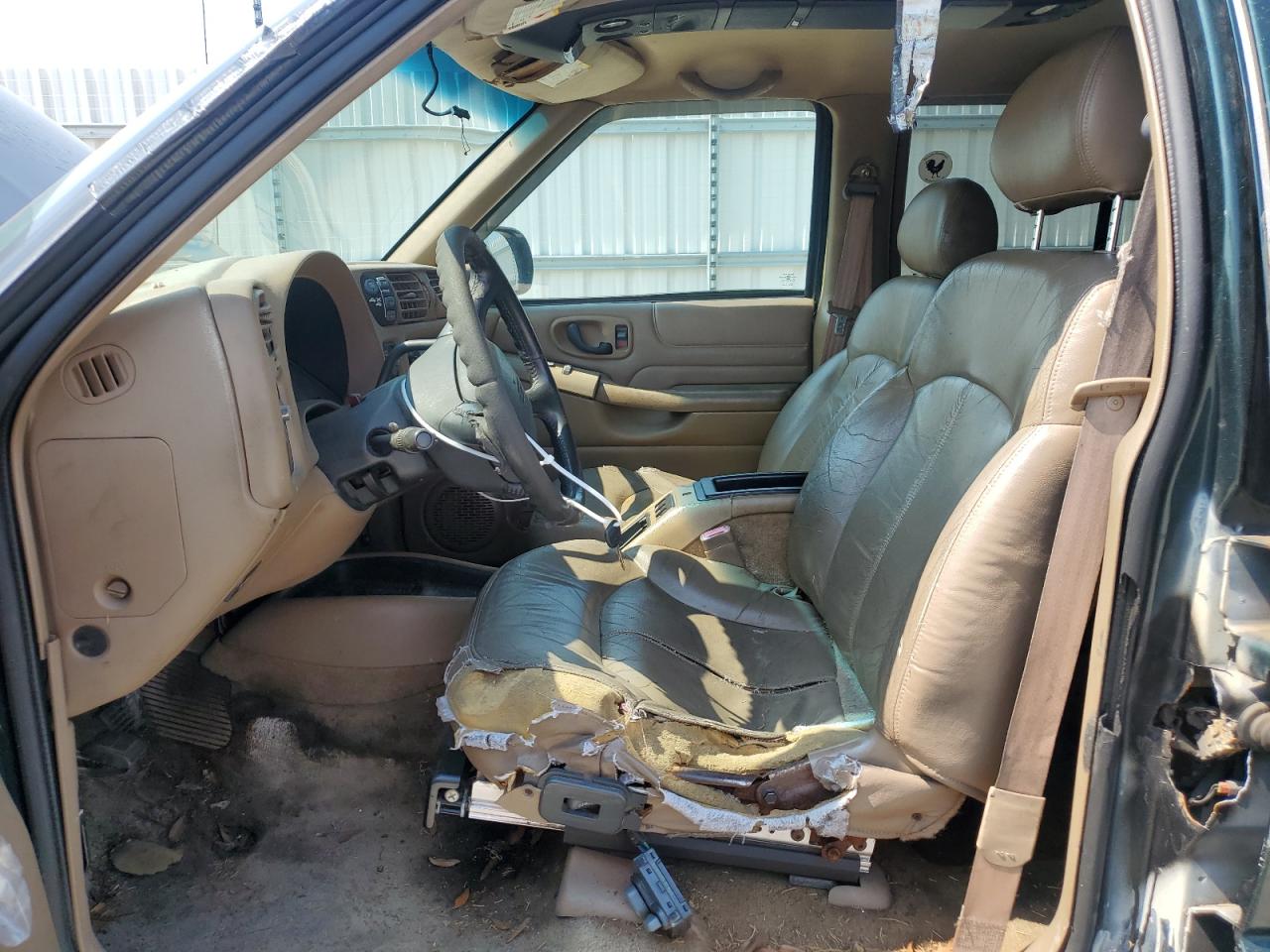 1GNDT13W62K129311 2002 Chevrolet Blazer