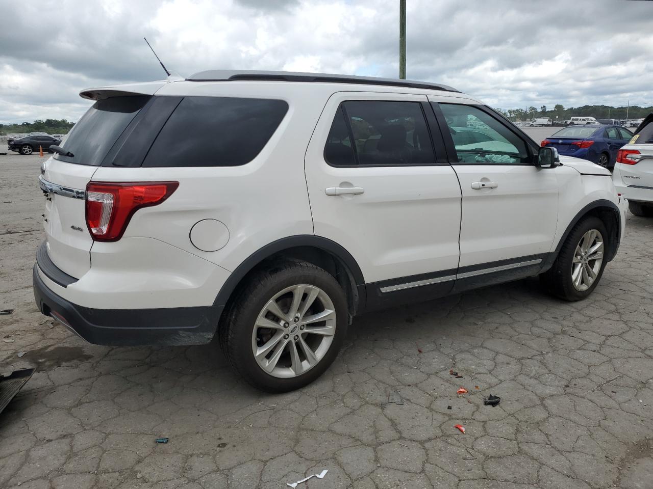 1FM5K8D82KGA27365 2019 Ford Explorer Xlt