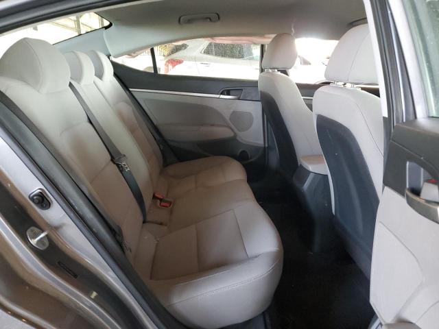 2019 HYUNDAI ELANTRA SE - 5NPD74LF8KH490827