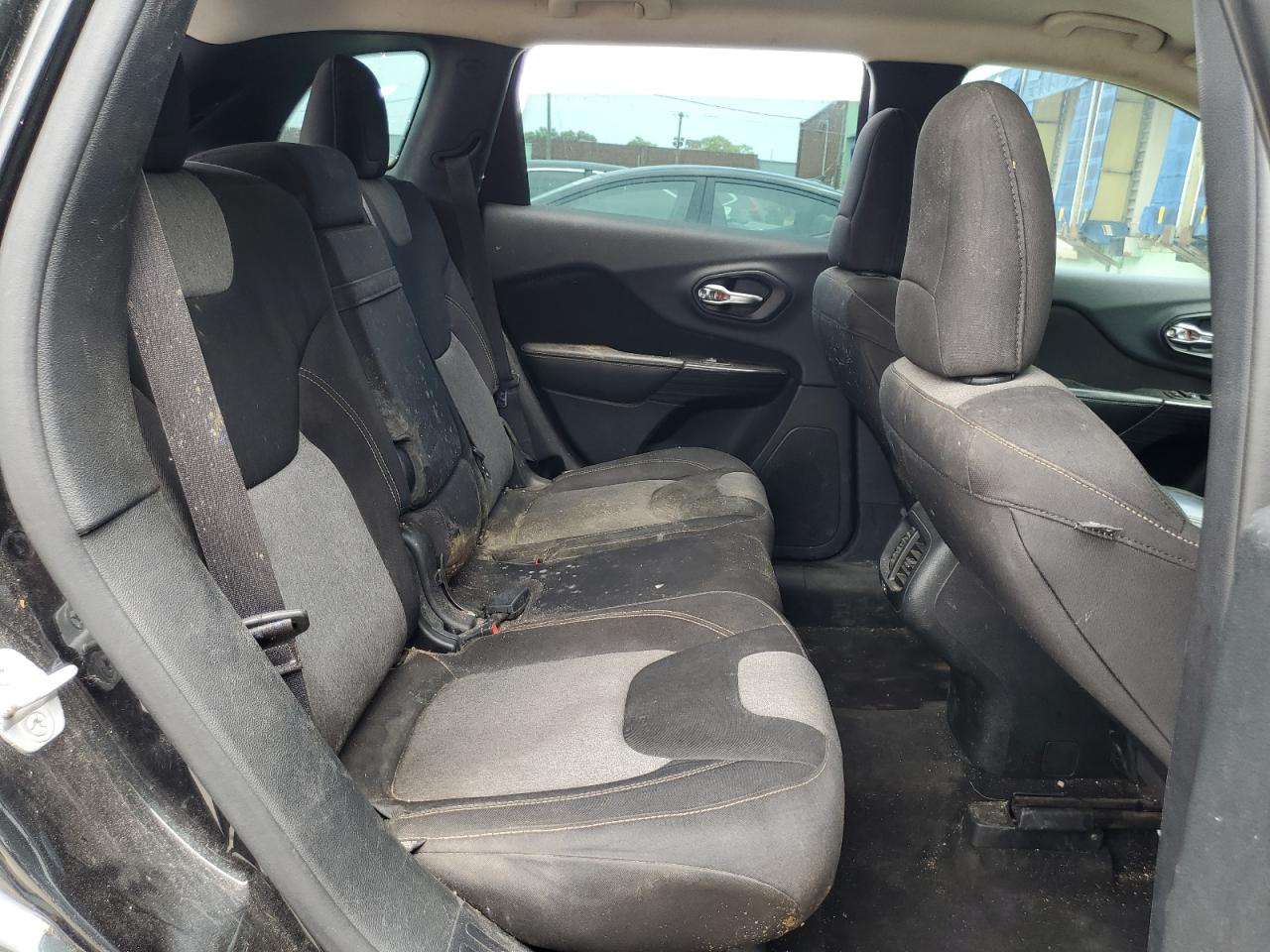 1C4PJLAB5EW144001 2014 Jeep Cherokee Sport