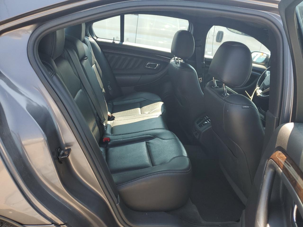 1FAHP2F86DG190333 2013 Ford Taurus Limited