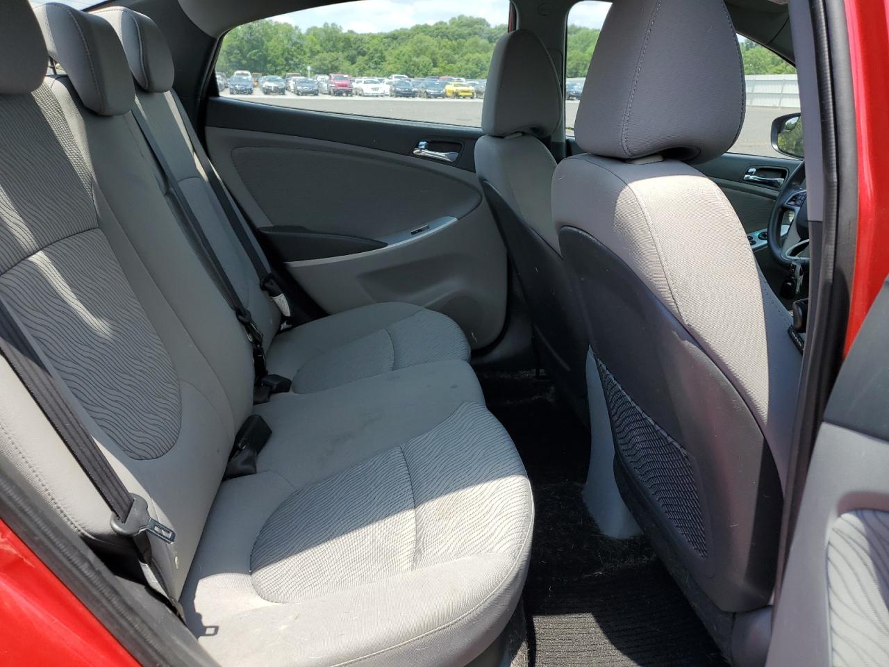 KMHCU4AE9EU737342 2014 Hyundai Accent Gls