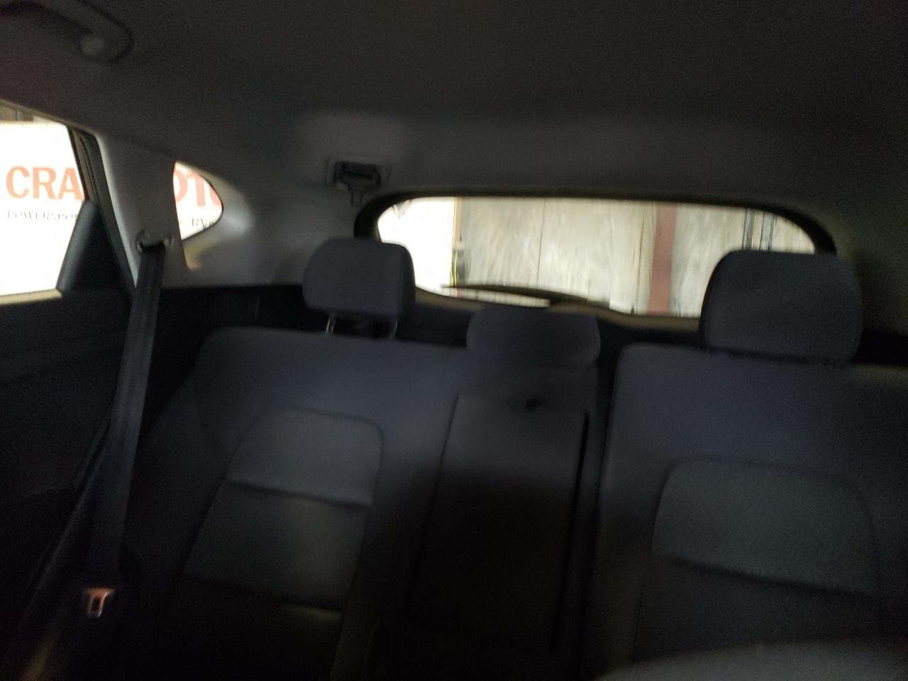 KM8J33A4XJU643864 2018 Hyundai Tucson Sel