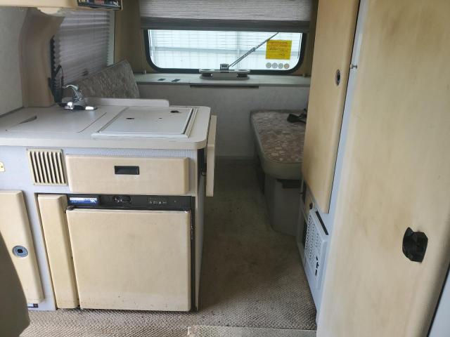 2002 Volkswagen Eurovan VIN: WV3AB47082H085313 Lot: 61470134