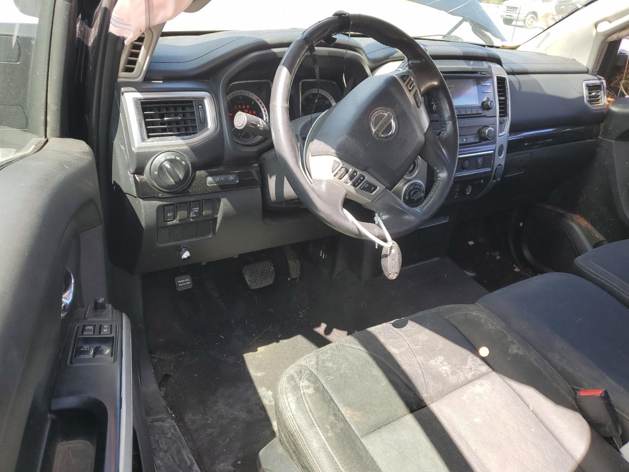 1N6BA1RP6HN554876 2017 Nissan Titan Xd S