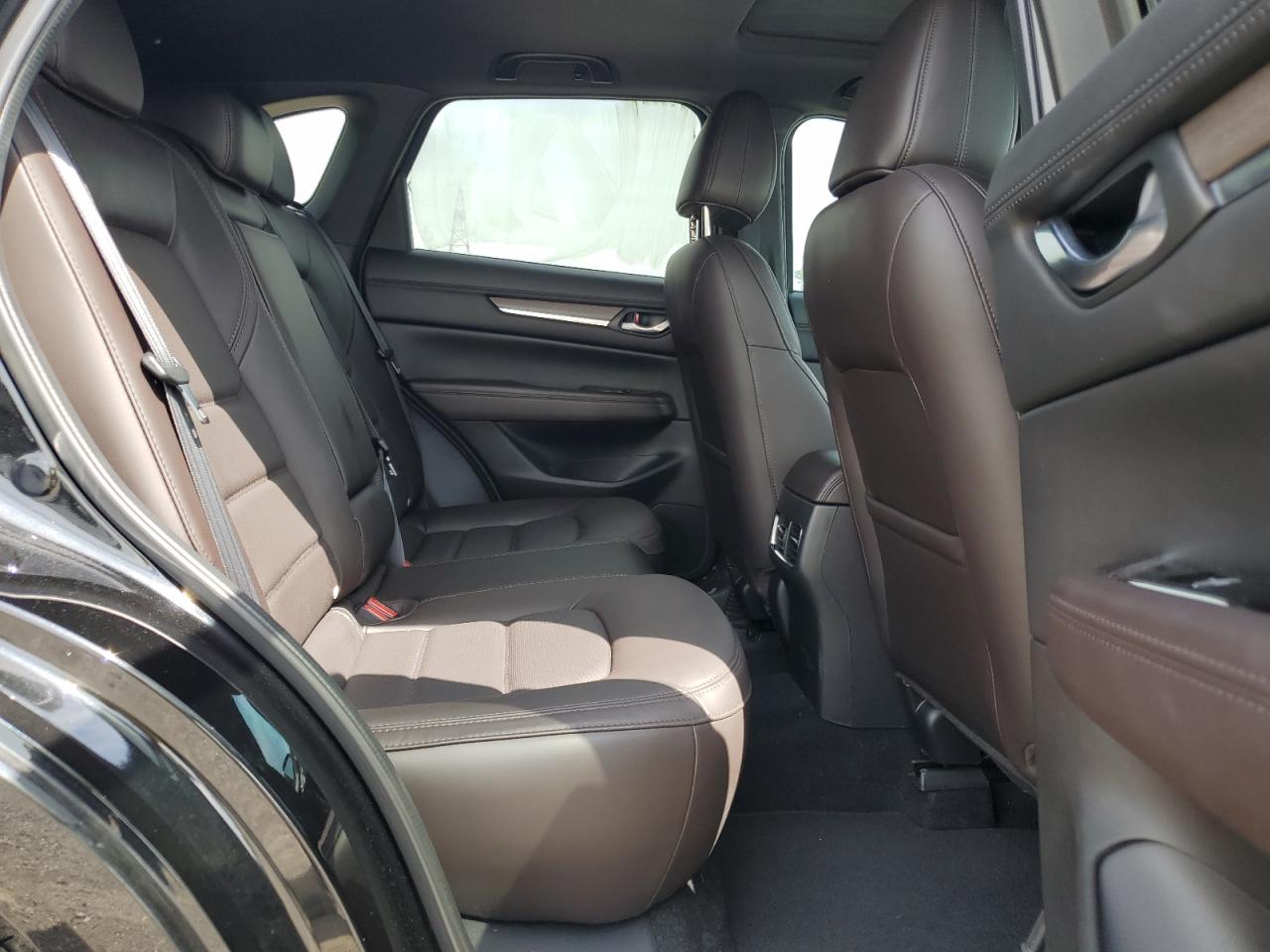 JM3KFBEY0N0614451 2022 Mazda Cx-5 Signature