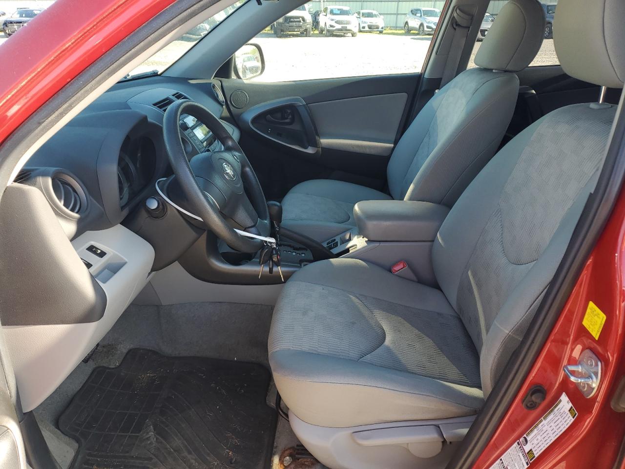 2T3BK4DV4BW038636 2011 Toyota Rav4