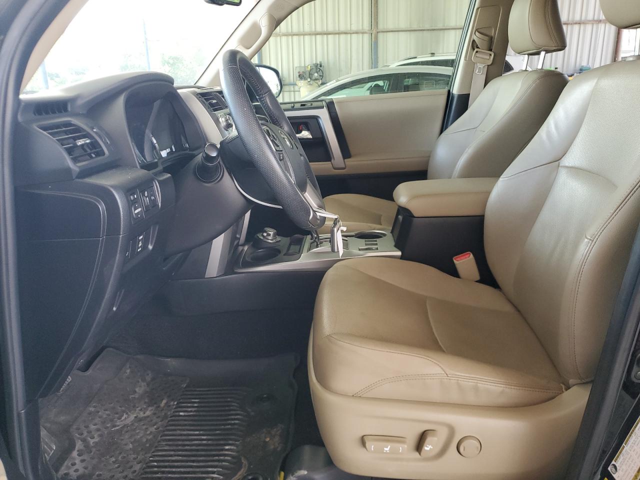 JTEBU5JR8J5501497 2018 Toyota 4Runner Sr5/Sr5 Premium