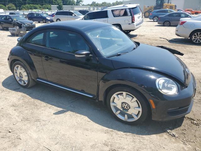 2016 VOLKSWAGEN BEETLE SE - 3VWJ07AT9GM614975