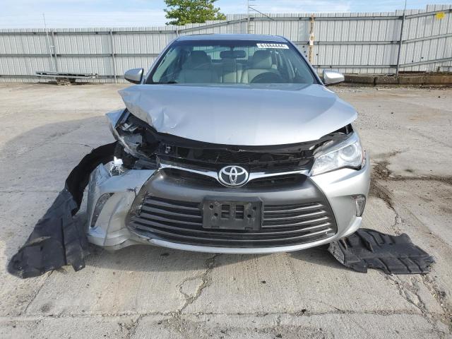 VIN 4T1BF1FK1GU544575 2016 Toyota Camry, LE no.5