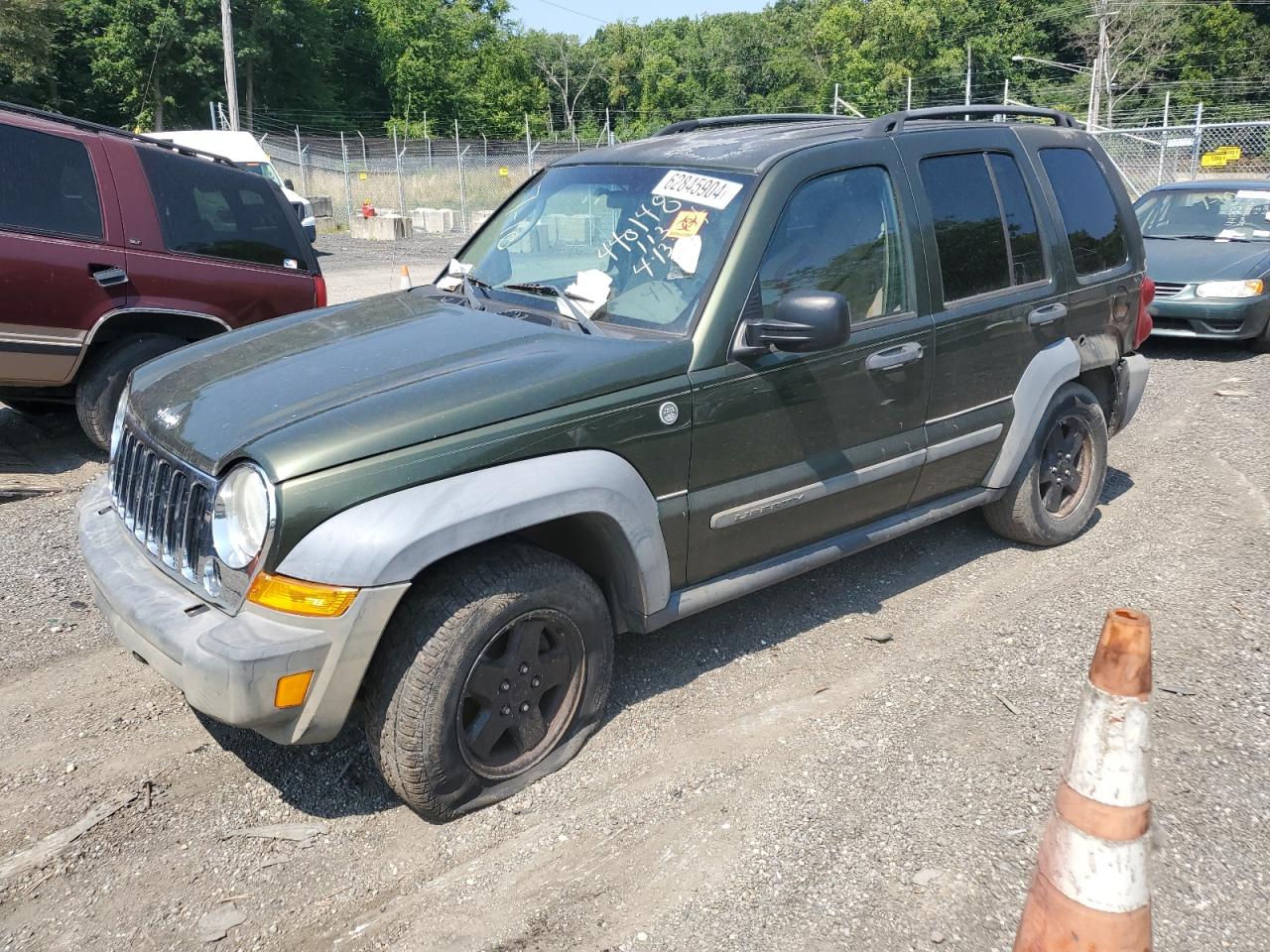 1J4GL48K56W272613 2006 Jeep Liberty Sport 1J4GL48K56W272613 2006 Jeep Liberty Sport