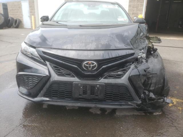 VIN 4T1G11AK0NU706673 2022 Toyota Camry, SE no.5