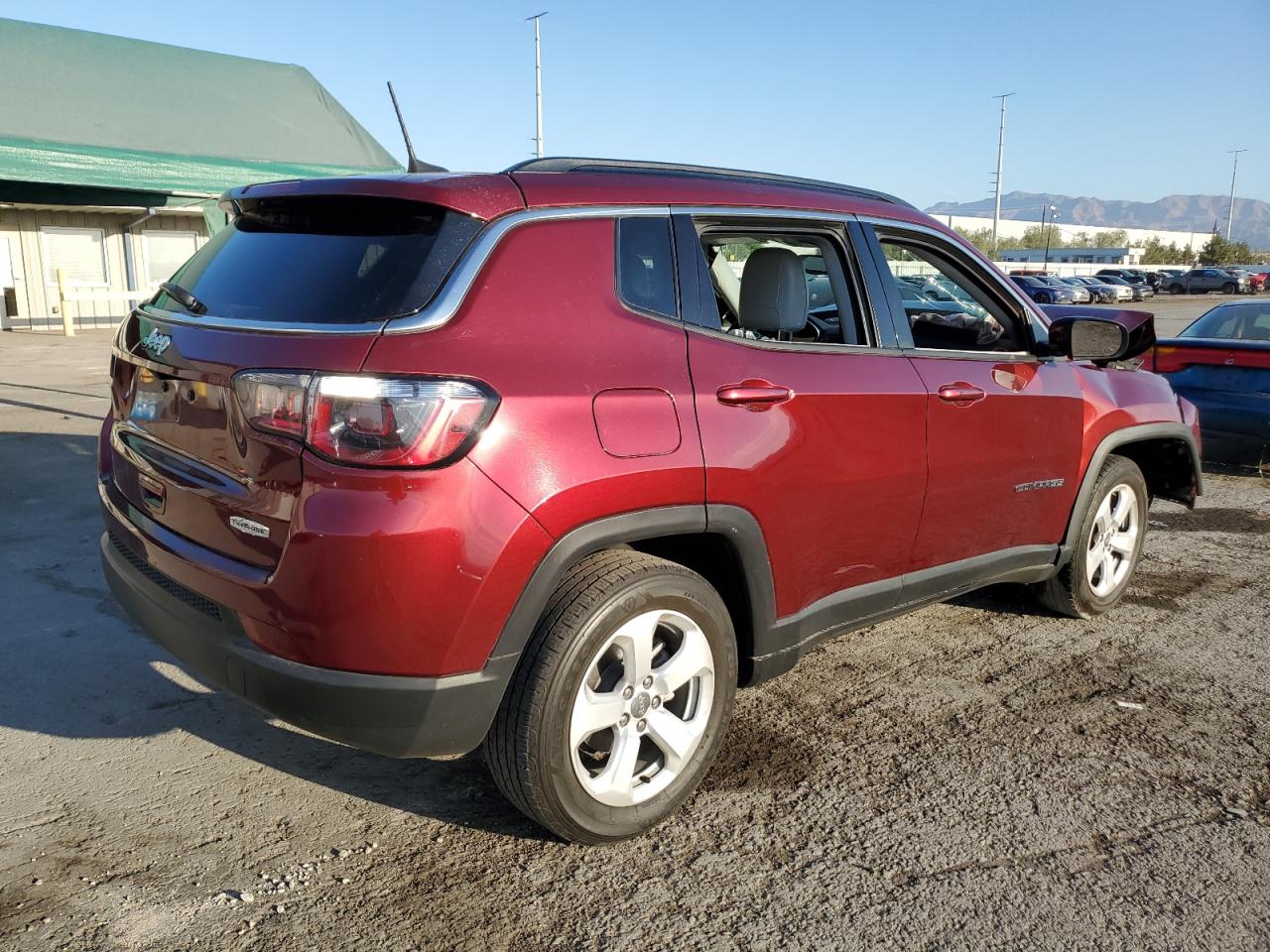 2021 Jeep COMPASS, LATITUDE