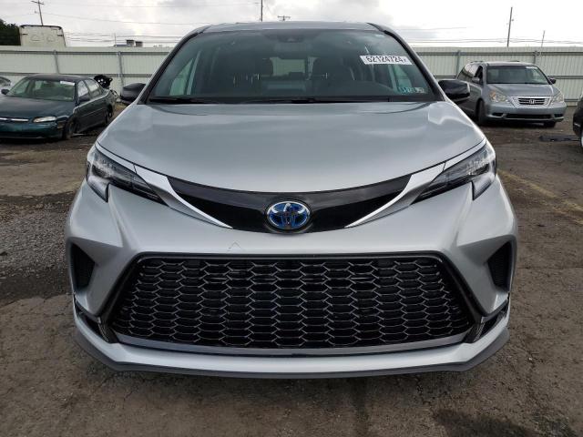 2024 TOYOTA SIENNA XSE - 5TDDSKFC2RS132969