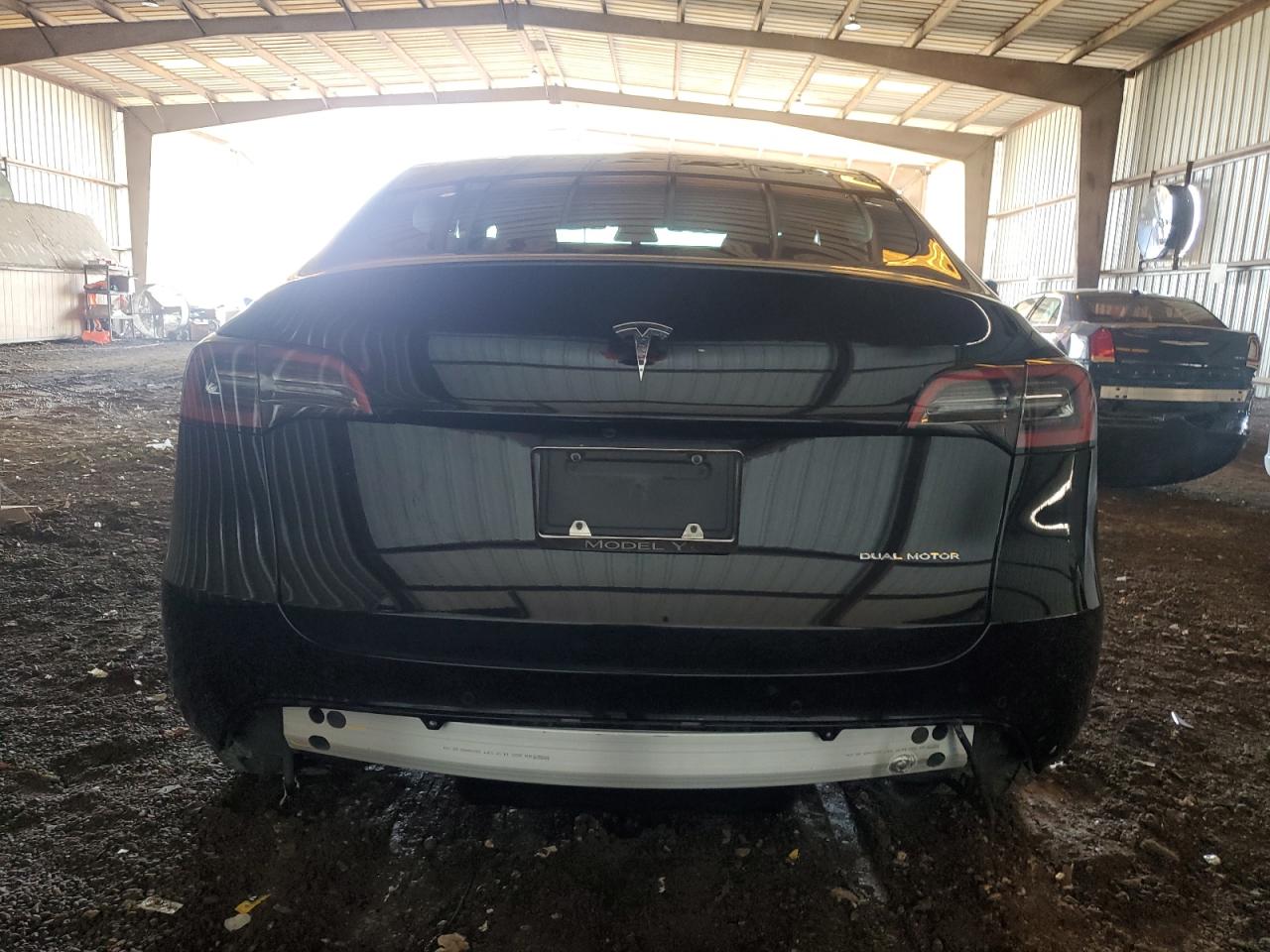 7SAYGDEEXNF332260 2022 Tesla Model Y