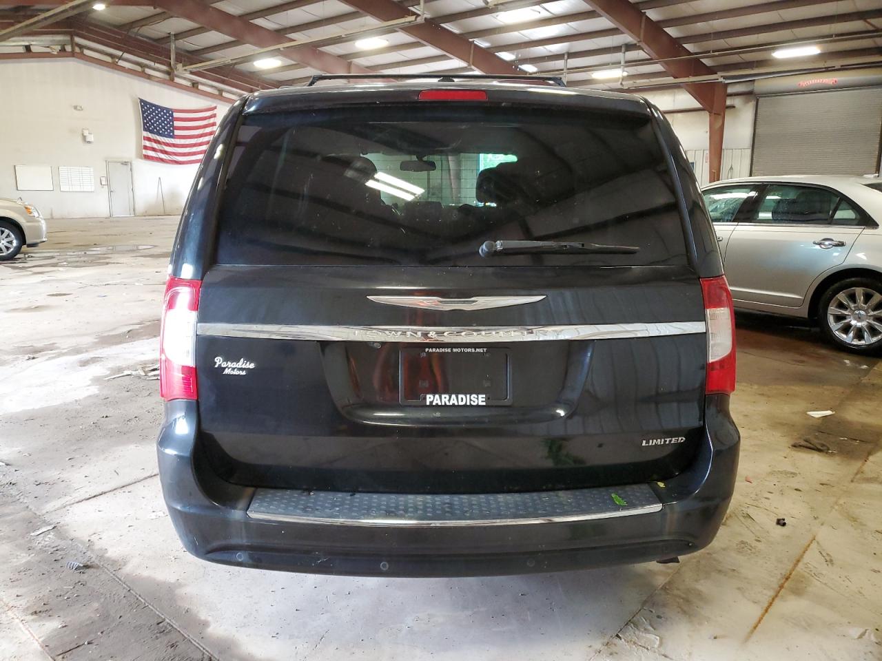 2A4RR6DG2BR803452 2011 Chrysler Town & Country Limited