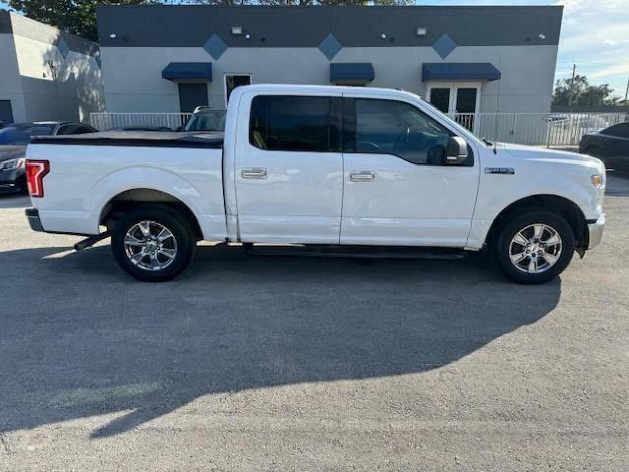 2016 Ford F150 Supercrew vin: 1FTEW1C87GKD70727