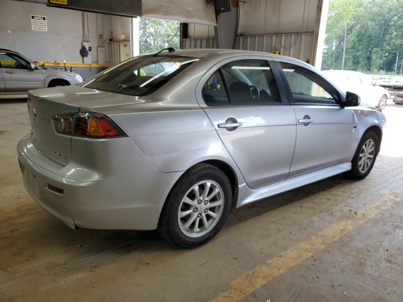 Lot #2723290422 2010 MITSUBISHI LANCER ES/