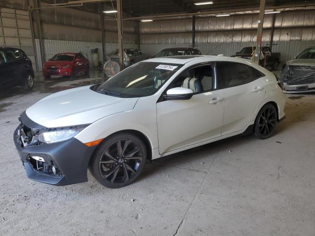 2017 HONDA CIVIC SPOR - SHHFK7H96HU413391