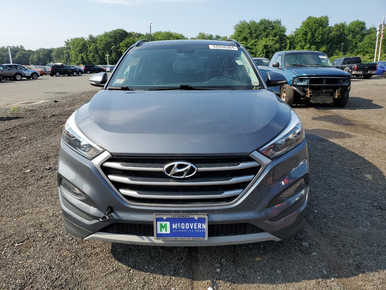 2018 Hyundai Tucson Value vin: KM8J3CA24JU724020