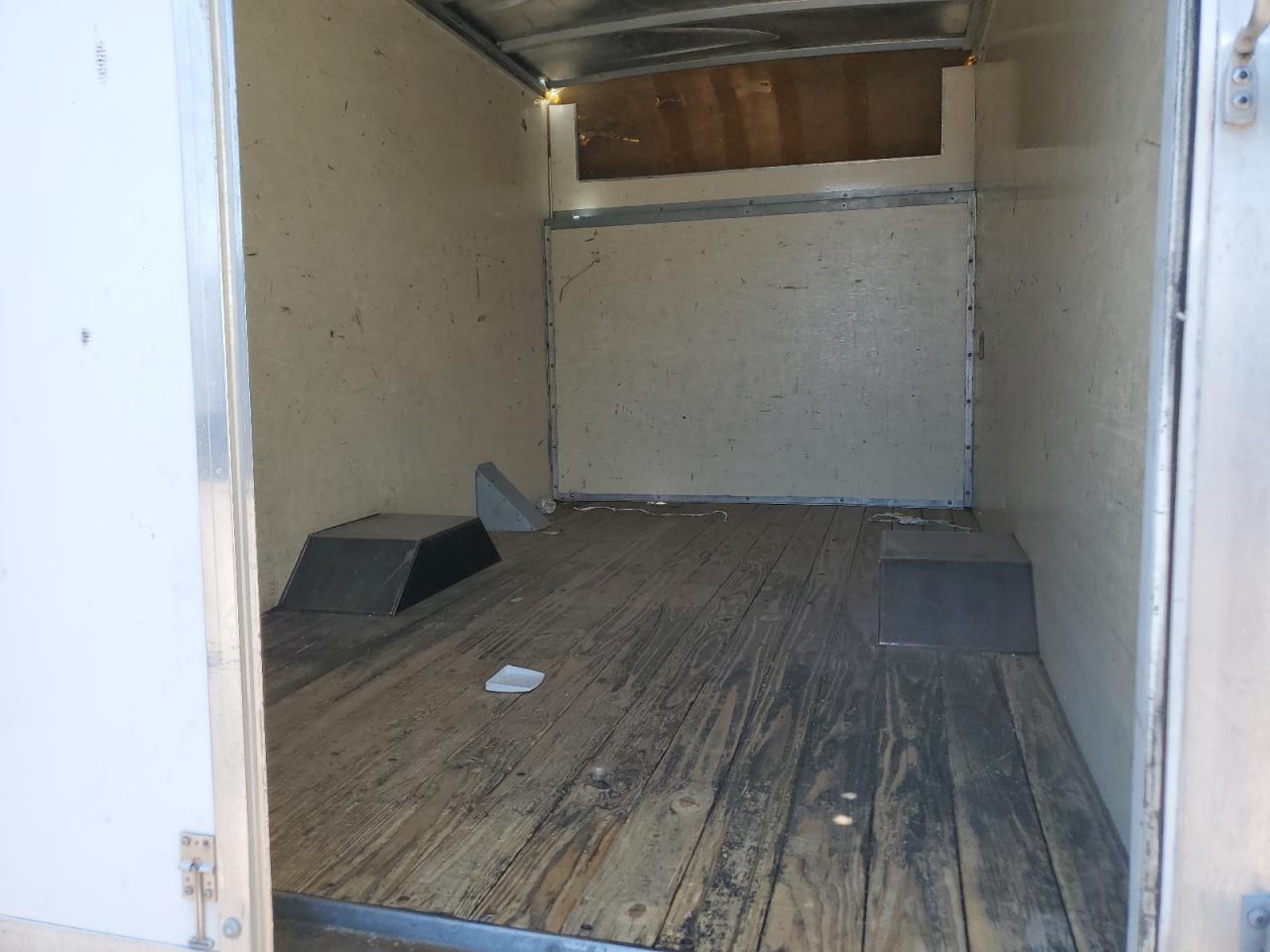 1GB0G2CF4F1251800 2015 Chevrolet Express G3500