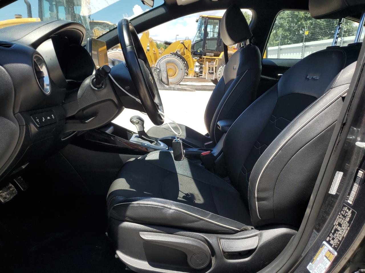 3KPF34AD6ME350725 2021 Kia Forte Gt Line