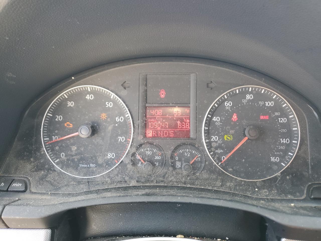 3VWRZ71K98M049225 2008 Volkswagen Jetta Se