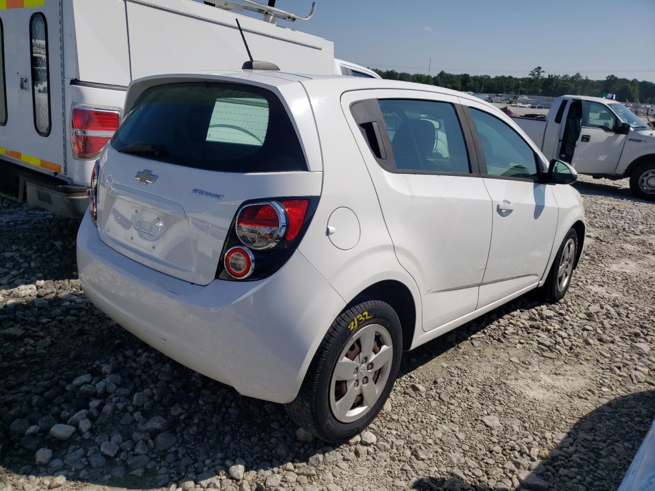 2015 Chevrolet Sonic Ls vin: 1G1JA6SH3F4189230