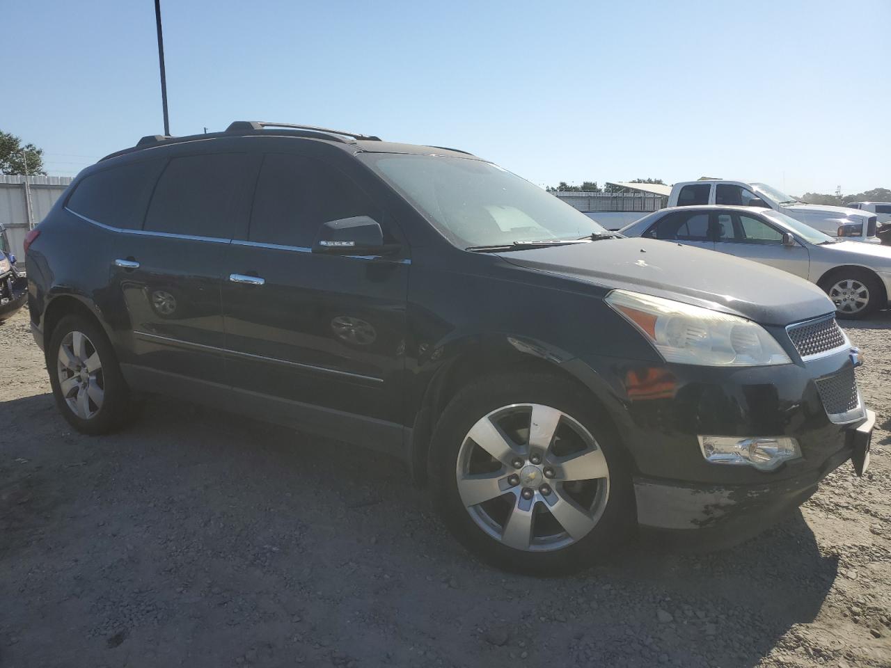 Lot #2979306596 2011 CHEVROLET TRAVERSE L