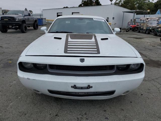 2B3CJ4DVXAH321596 2010 Dodge Challenger Se