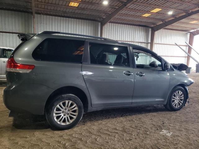 VIN 5TDYK3DC9ES470017 2014 Toyota Sienna, Xle no.3