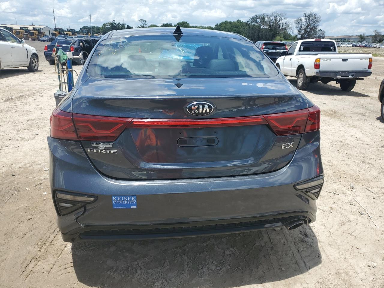 3KPF54AD4KE036904 2019 Kia Forte Ex